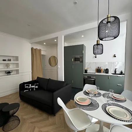 Spacieux, Plein Centre Refait A Neuf Apartamento *